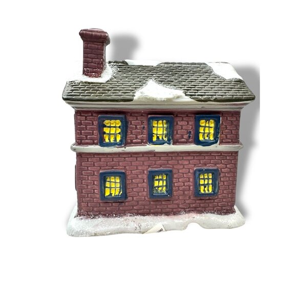 Wellington Square Collection Schoolhouse Christmas Village Decor 2004 - Picture 3 of 6